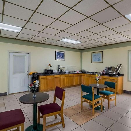 Rodeway Inn Conference Center 博蒙特 外观 照片