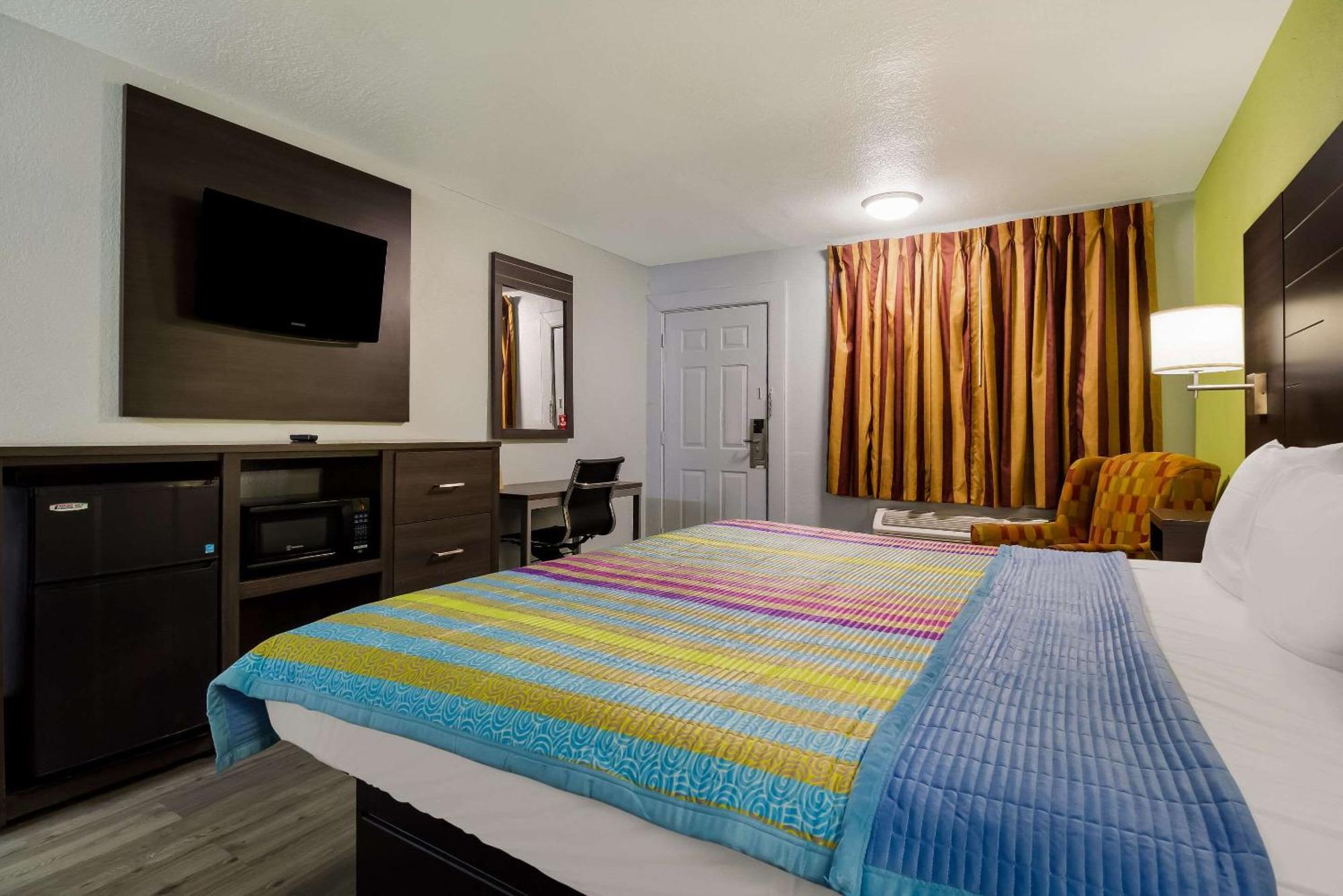 Rodeway Inn Conference Center 博蒙特 外观 照片